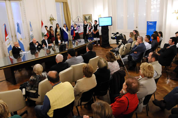 Se presentó el ciclo “Rosario, un mundo de recetas” Se presentó el ciclo “Rosario, un mundo de recetas”