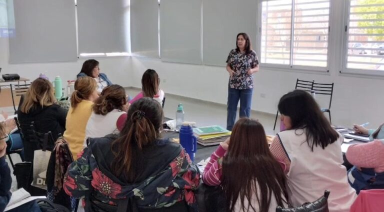 AMSAFE informa: Concurso Ascenso. Asamblea Departamental. Turismo. Amsafe en la Escuela